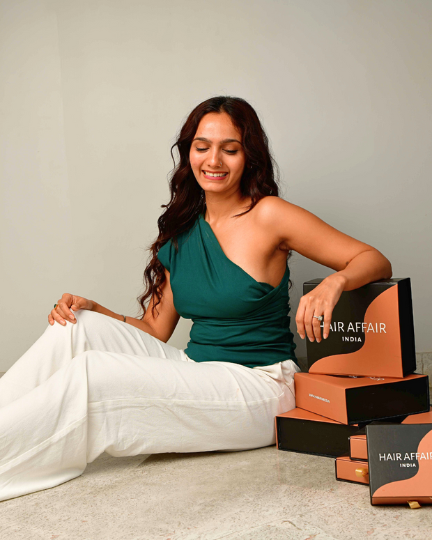 <h3>Text a Stylist</h3>